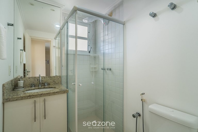 Apto. c/ BBQ en condominio frente al mar PRO0113