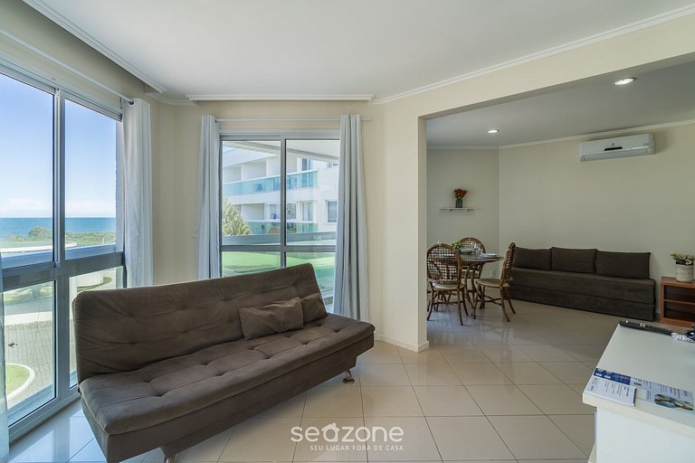 Apto c/ Churrasqueira em cond. Beira-mar PRO0113