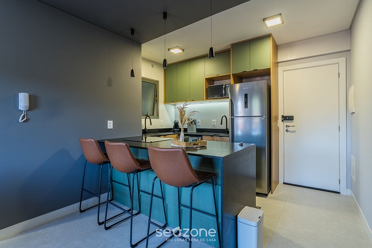 Estudio en edif. a 600m de la UFSC TER0212