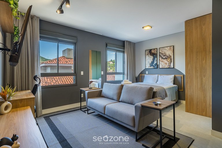 Estúdio em cond. a 600 m da UFSC TER0212