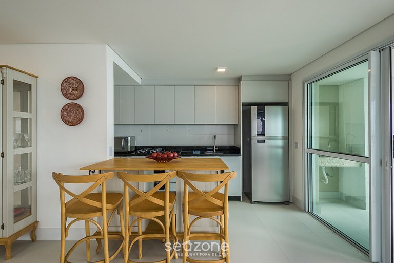 Apt 3Qt c/ Vista mar e churrasq. SHC1601