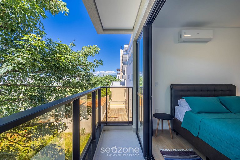 Apto c/ varanda e churrasq. a 250m do Mar RMP0102