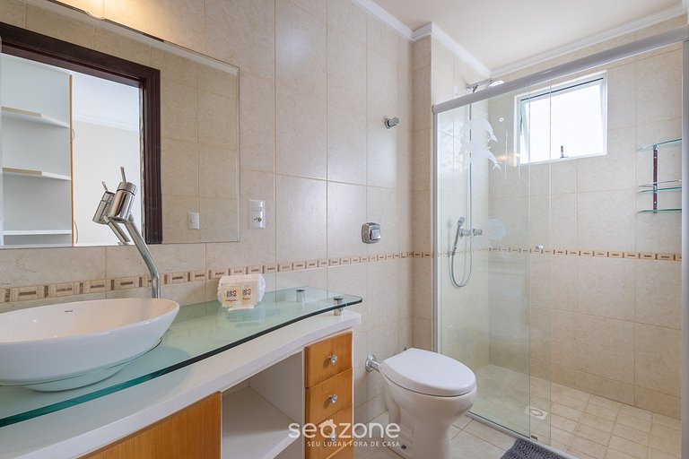 Apto c/ varanda gourmet à beira-mar RKR0502