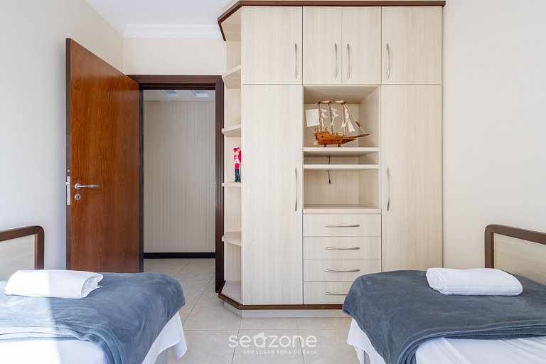 Dpto. c/ balcón gourmet frente al mar RKR0502