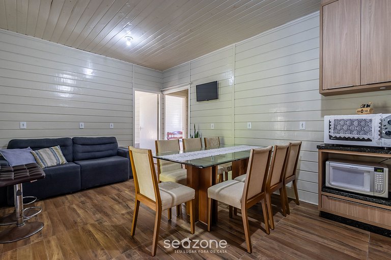 Casa c/ Churrasq. a 700m da Praia JSE0382