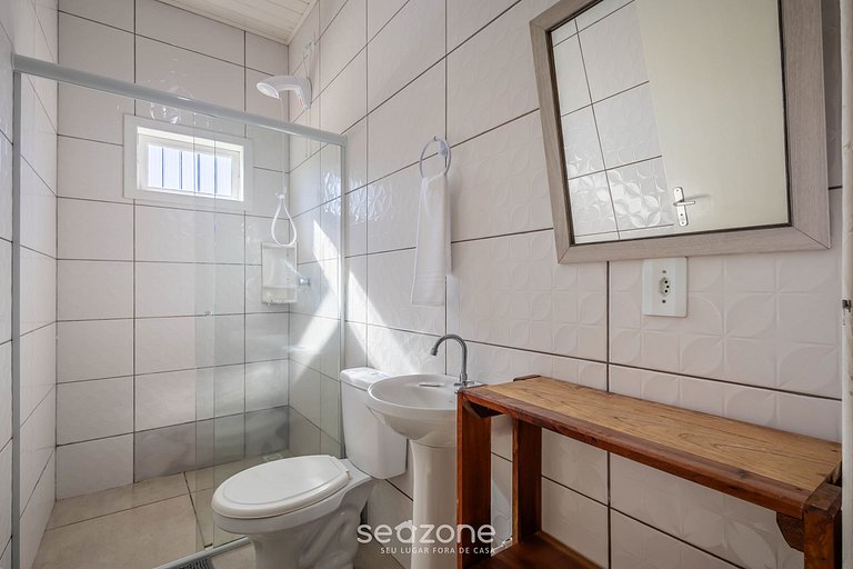 Casa c/ Churrasq. a 700m da Praia JSE0382