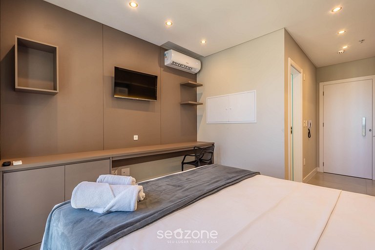 Studio c/ Piscina Vista Mar 280m da praia MHFA1004