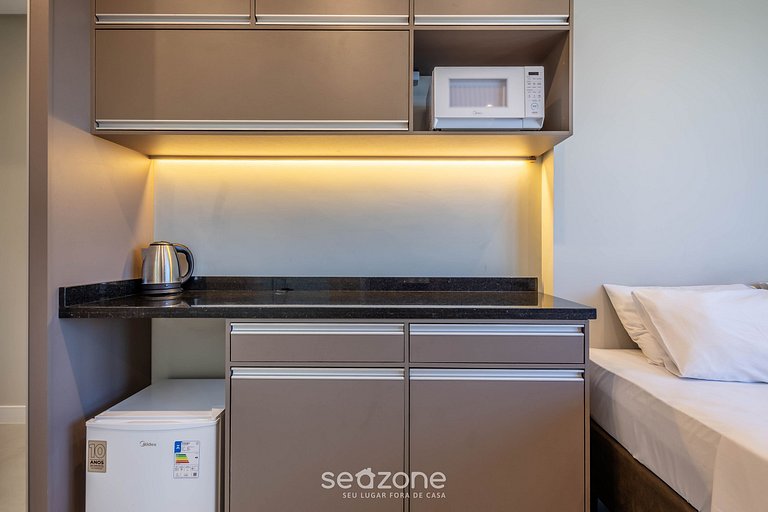 Studio c/ Piscina Vista Mar 280m da praia MHFA1004