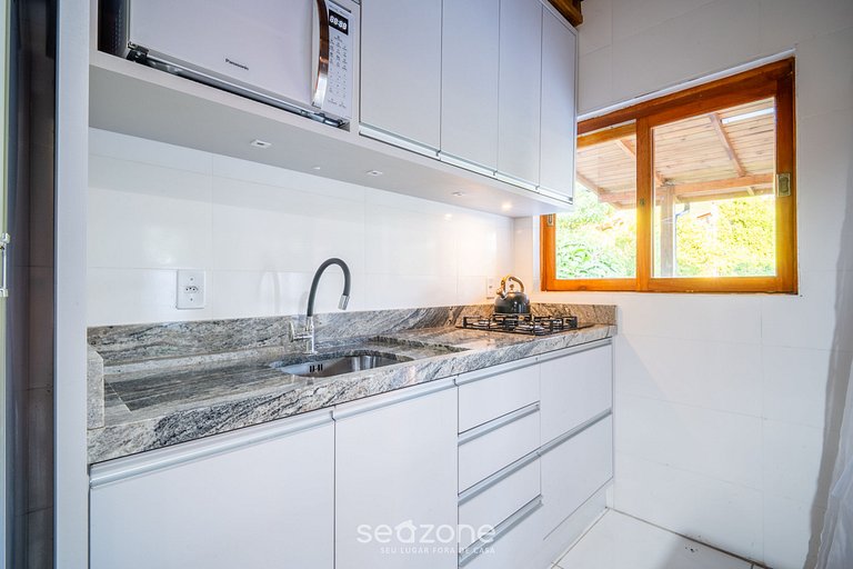 Refugio de Madera cerca Lagoa da Conceição KNU0170