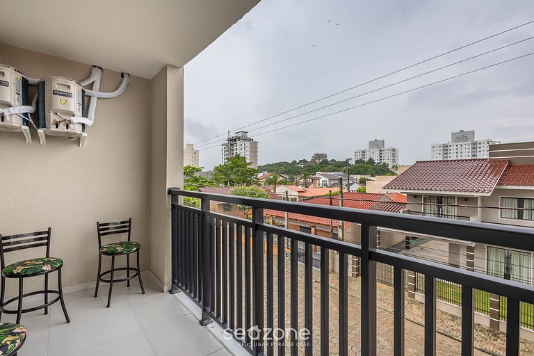 Apto con balcón y parrilla a 500 m del mar MCB0302