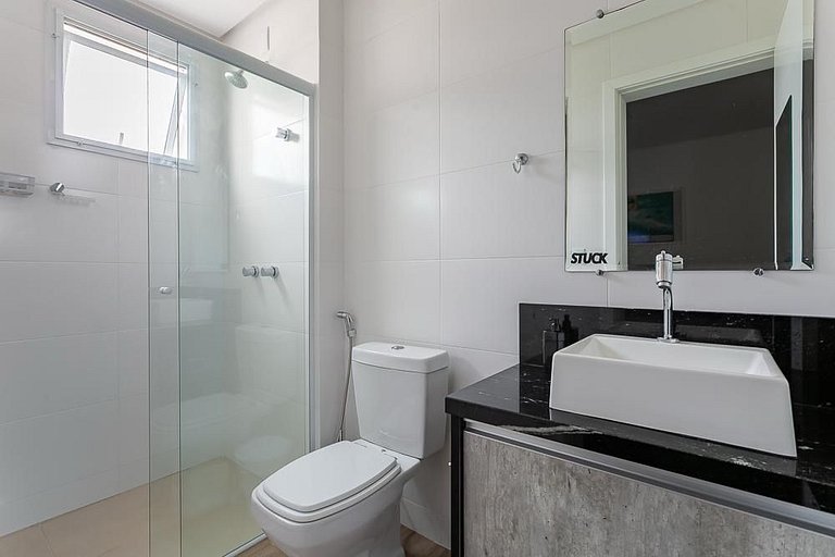 Apto con Parrilla a 400 m de la Playa CMN0104