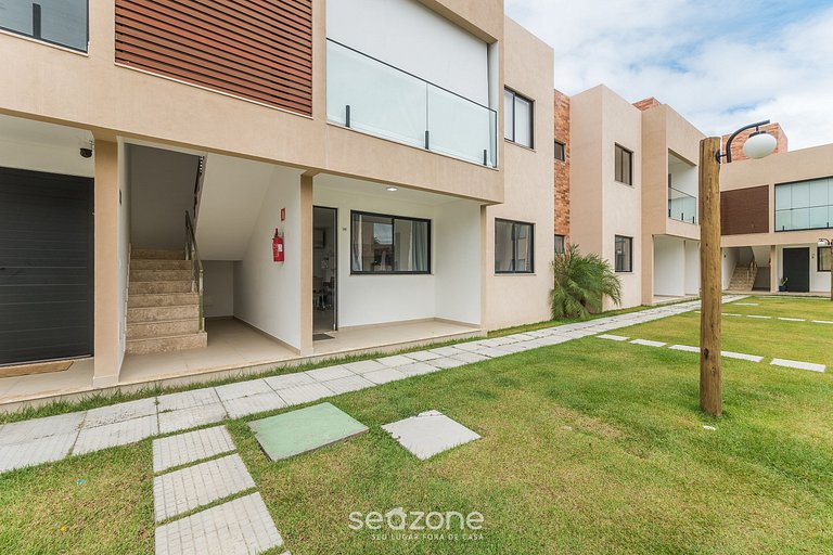 Casa em Cond. c/ piscina em Camaçari BSP0008