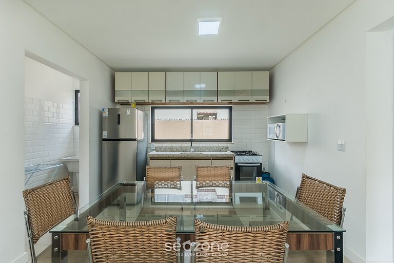 Casa em Cond. c/ piscina em Camaçari BSP0008