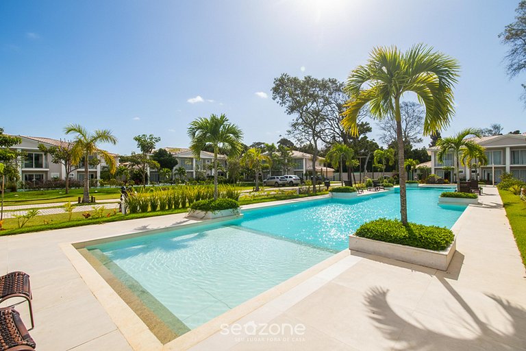 Casa 2 Suites en Cond. c/ Piscina MNT0058