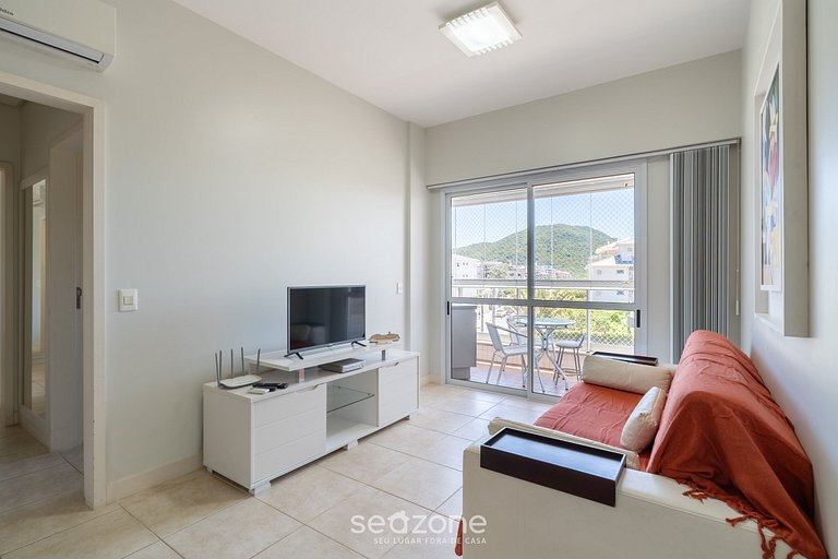 Apto c/ barbacoa en condominio con piscina EAF0404