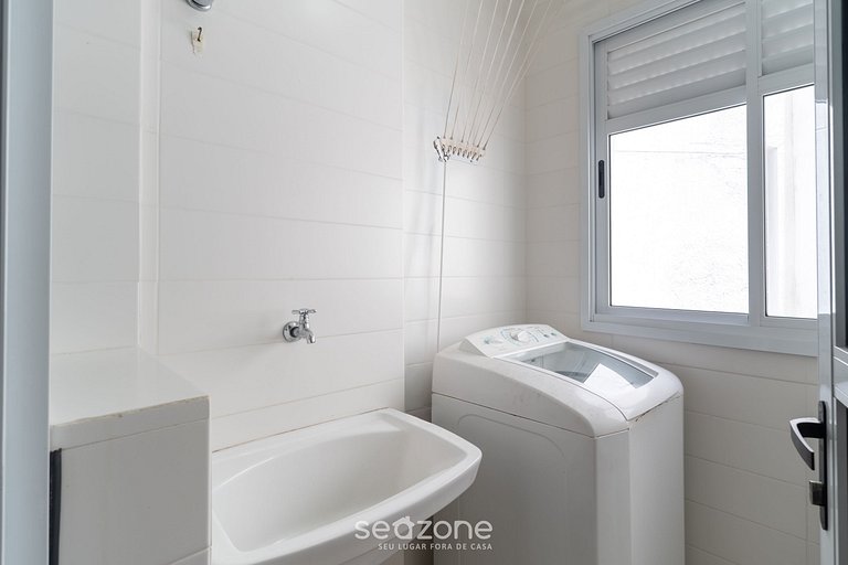 Apto c/ Churrasq. em Cond. c/ Piscina EAF0404