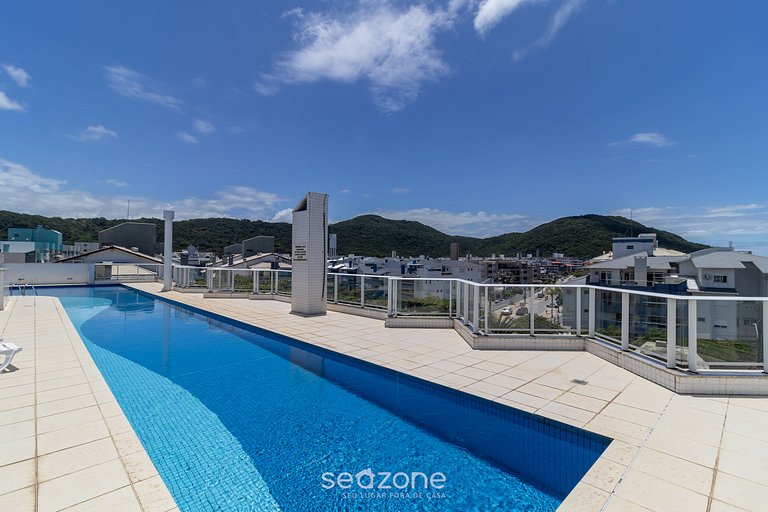 Apto c/ barbacoa en condominio con piscina EAF0404