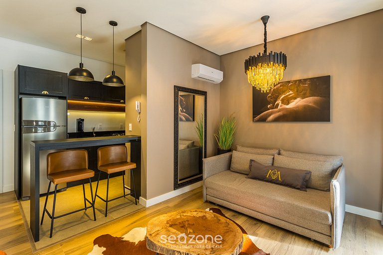 Ap moderno frente a la Praça das Etnias CBG0306