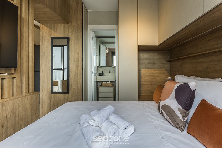 Estúdio em cond. C/ Piscina, Vila Olímpia VBV1810