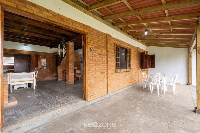 Casa Grande de 3 Dormitorios en Penha SEL0068