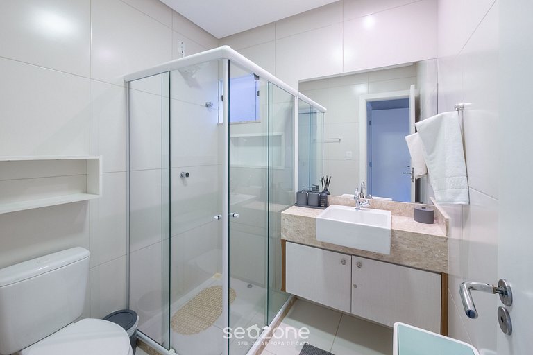 Casa em Cond. c/ Piscina e Churrasq. NTO0005