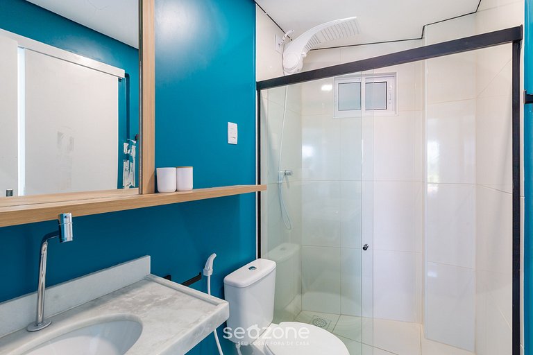 Ap em Cond. c/ Piscina a 1 Quadra da Praia KVI0203