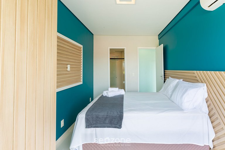 Ap em Cond. c/ Piscina a 1 Quadra da Praia KVI0203