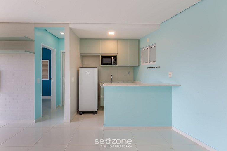 Ap a 1 Quadra da Praia em cond c/ Piscina KVI0304