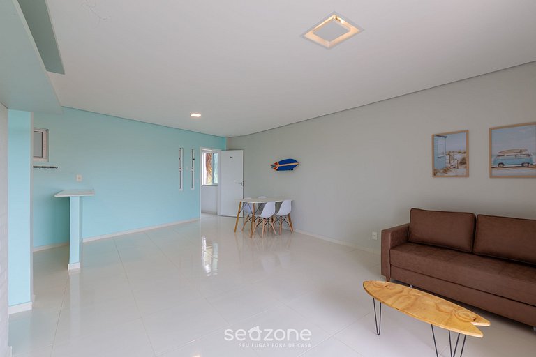 Ap a 1 Quadra da Praia em cond c/ Piscina KVI0304