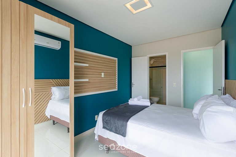 Ap a 1 Quadra da Praia em cond c/ Piscina KVI0304