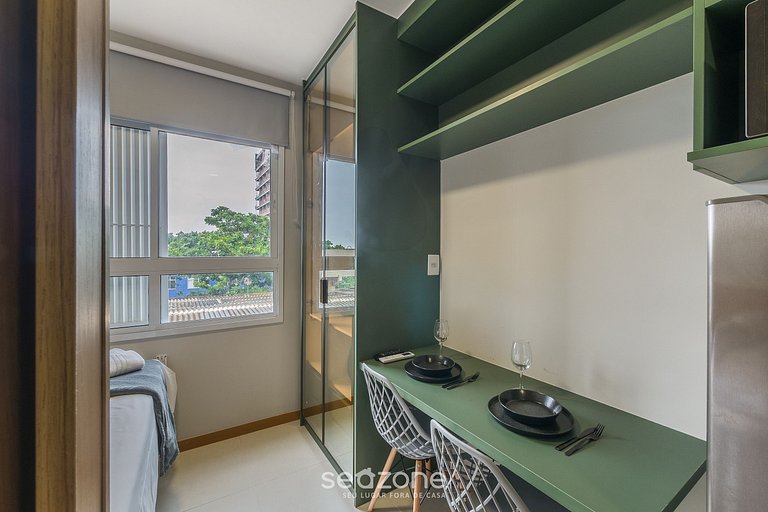 Studio em cond. c/ piscina a 160m da praia SAA0215