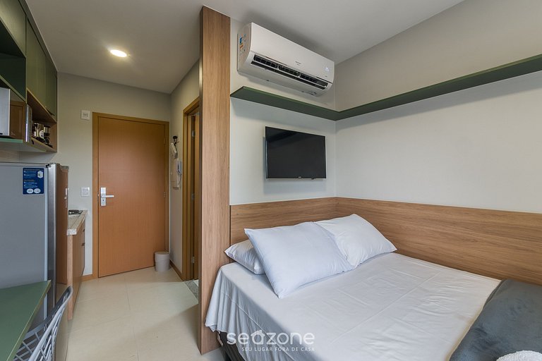 Studio em cond. c/ piscina a 160m da praia SAA0215