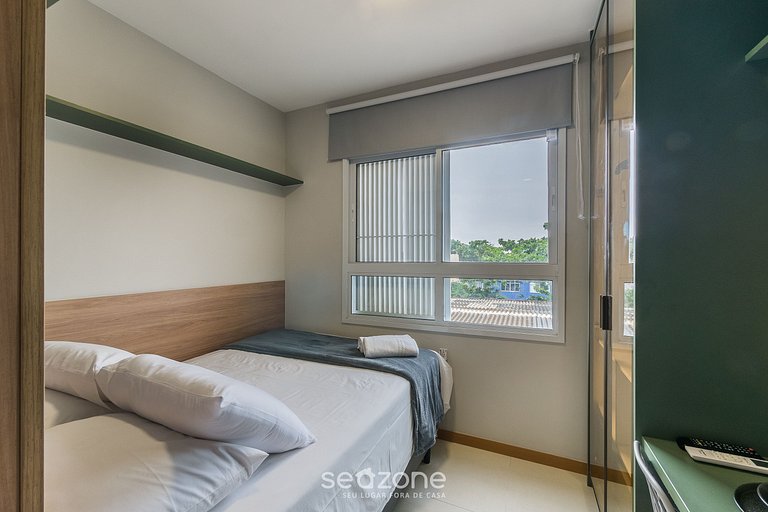 Studio em cond. c/ piscina a 160m da praia SAA0215