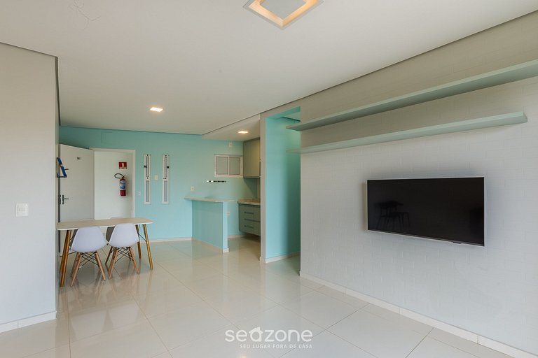 Ap em Cond. c/ Piscina a 1 Quadra da Praia KVI0307