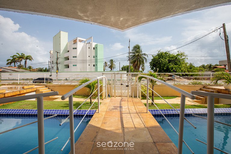 Ap em Cond. c/ Piscina a 1 Quadra da Praia KVI0203