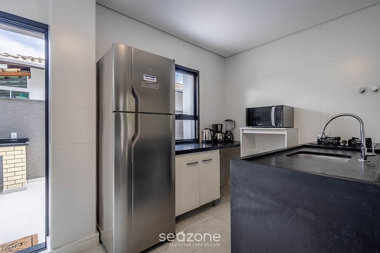 Casa c/ terraza y parrilla a 850 m del mar JSF0748