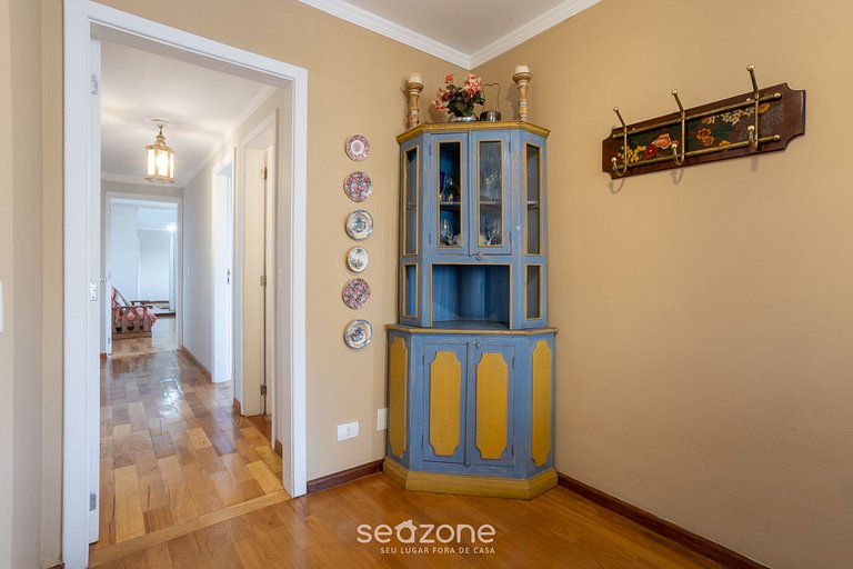 Apto 2 Quartos em Campos do Jordão LVR0412