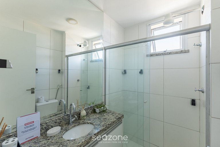 Apto c/ varanda prox. da praia em Ilhéus RPD0301