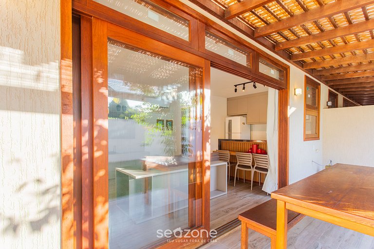 Apto em Cond. c/ Churrasq e Piscina CVB0110