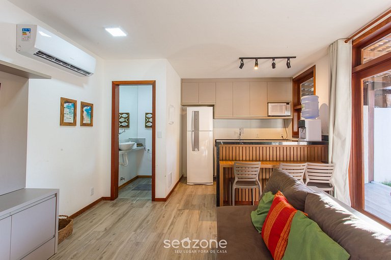 Apto em Cond. c/ Churrasq e Piscina CVB0110