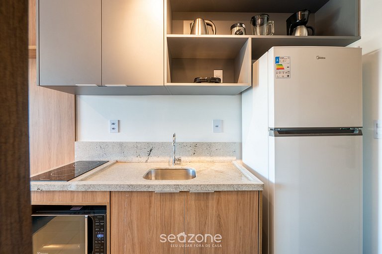 Studio c/ varanda e vista à beira-mar JDN0516