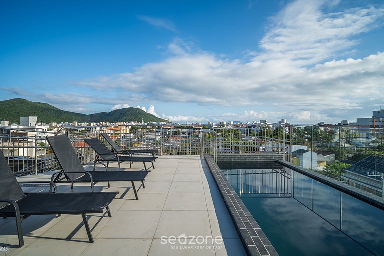 Studio c/ piscina no prédio, 550m da praia LDU0205