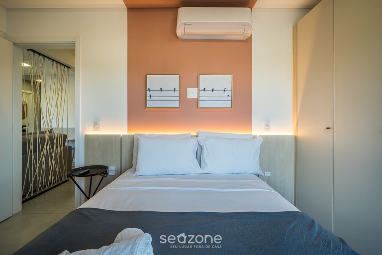 Apto c/ Churrasq. em Cond. c/ Piscina EVH0609