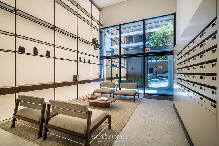 Apto c/ Churrasq. em Cond. c/ Piscina EVH0609