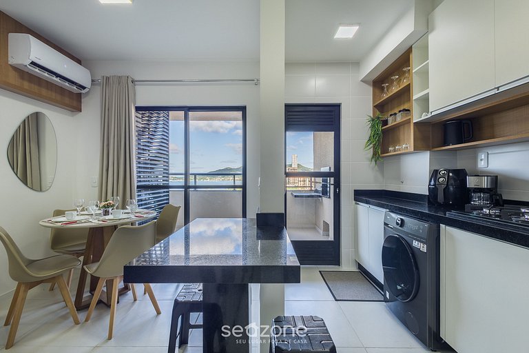 Apto con barbacoa y vista parcial al mar SKL01206