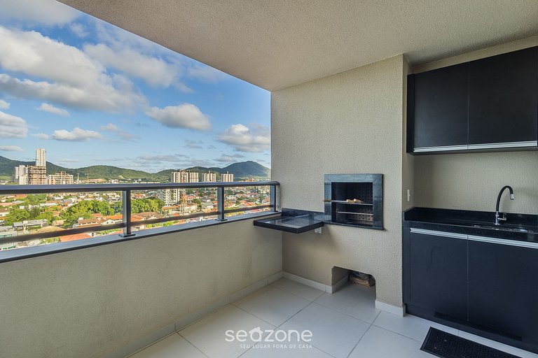 Apto con barbacoa y vista parcial al mar SKL01206