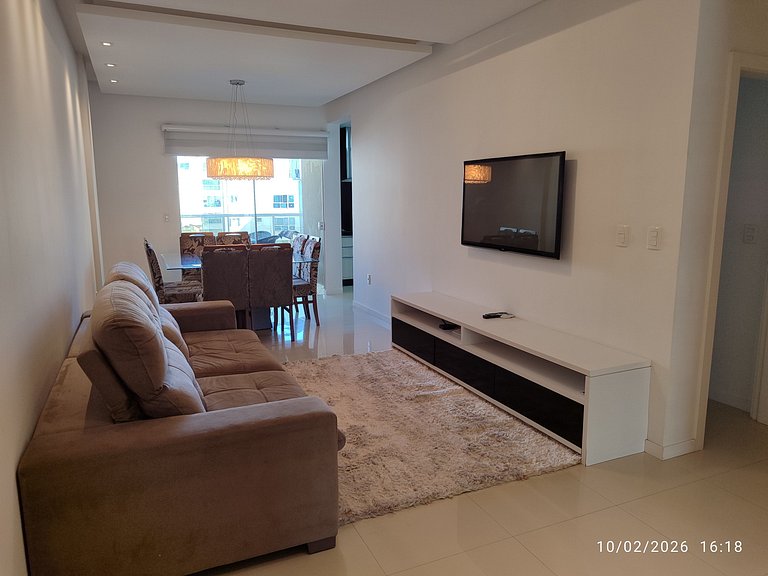 Apto 2 suites y Parrilla 550 m de la Playa EBF0702