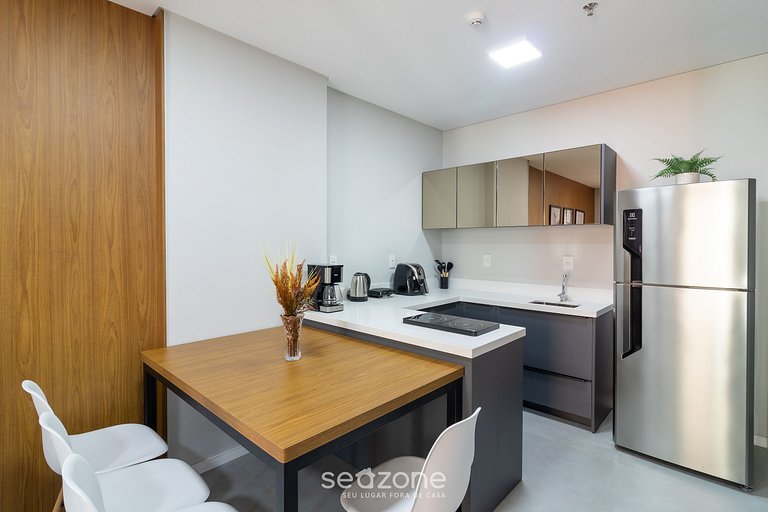 Apto em Cond. c/ Piscina a 220m da Praia FFS1208