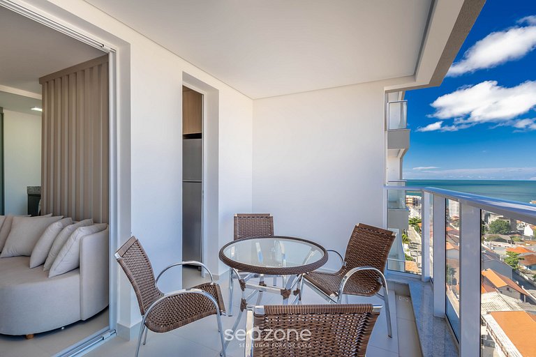 Apto en Cond. con Piscina y Vista Mar BHC1206