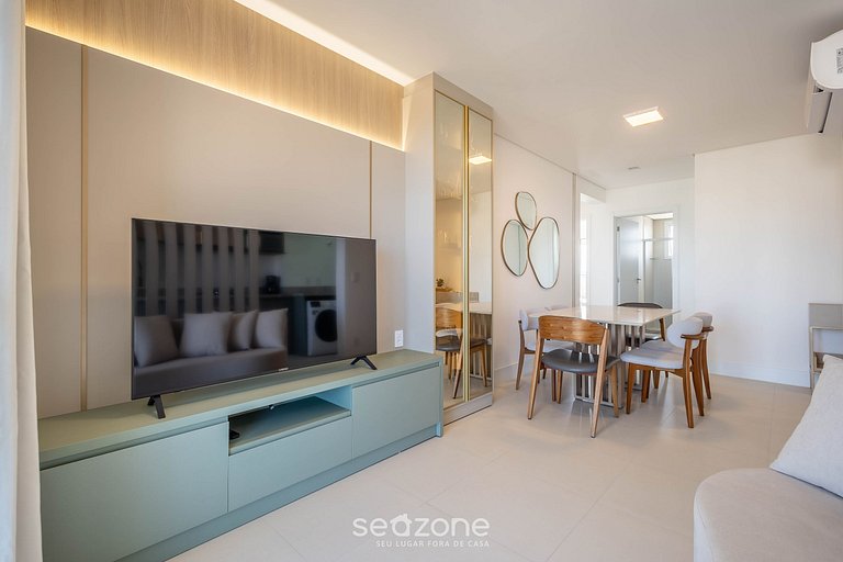 Apto en Cond. con Piscina y Vista Mar BHC1206